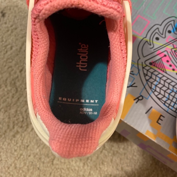 Adidas sneakers - Picture 4 of 4